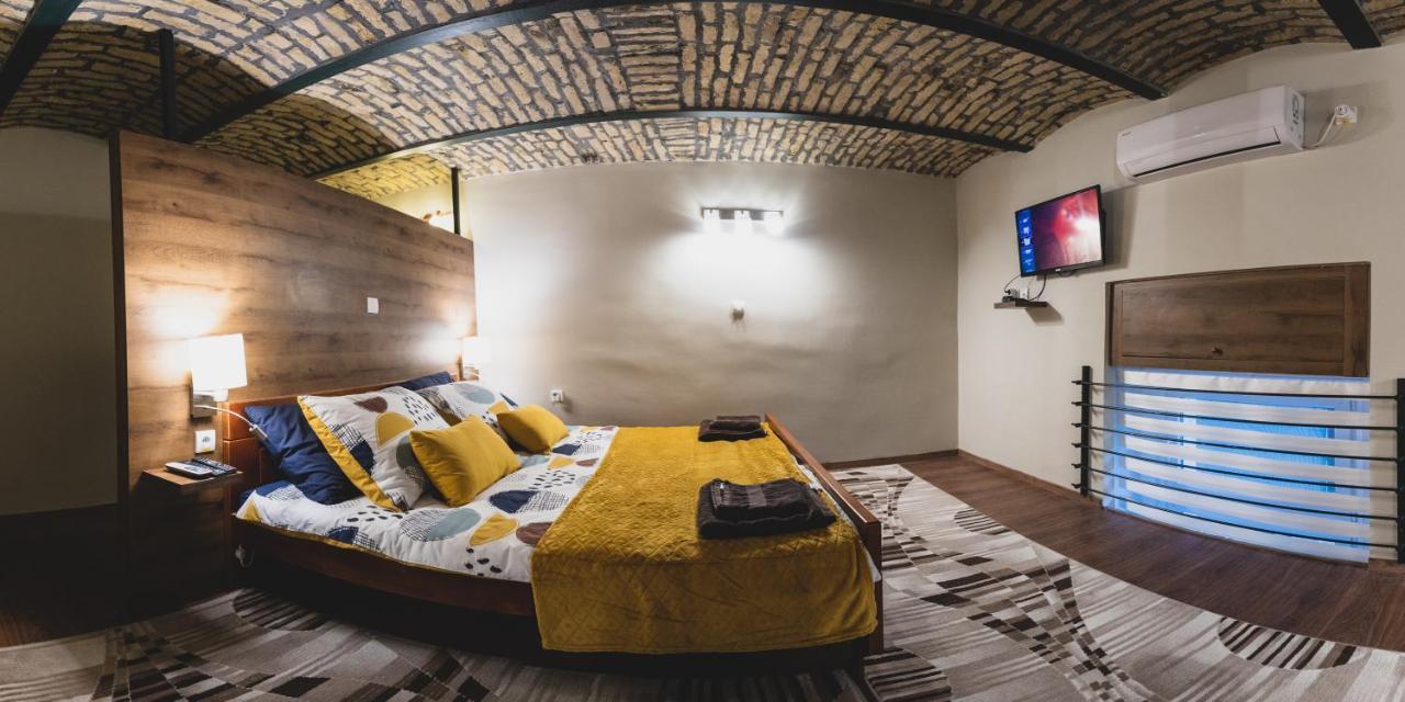 Museum Apartment Subotica Bagian luar foto
