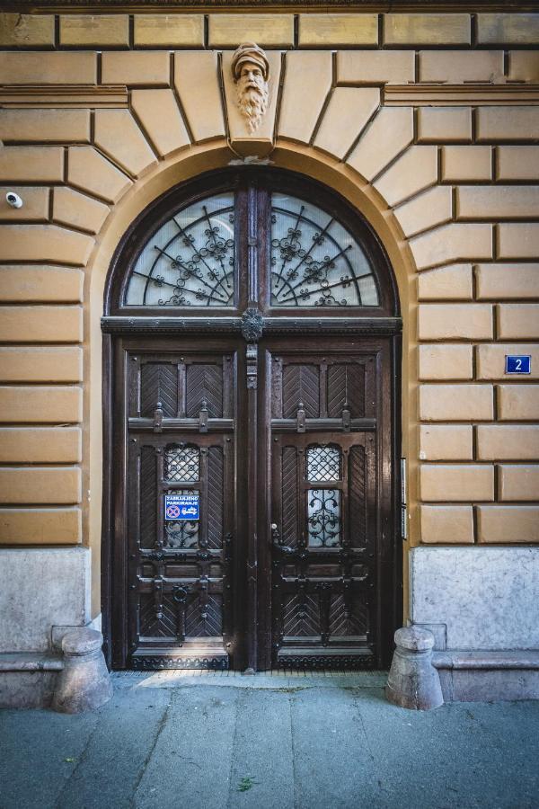Museum Apartment Subotica Bagian luar foto